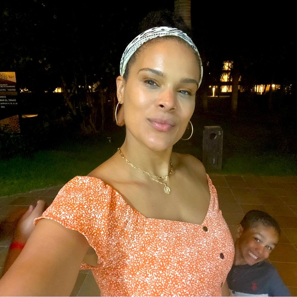 LIVE LISTING ***Like To Be Notified When I’m GO Live - Picture 2 of 13